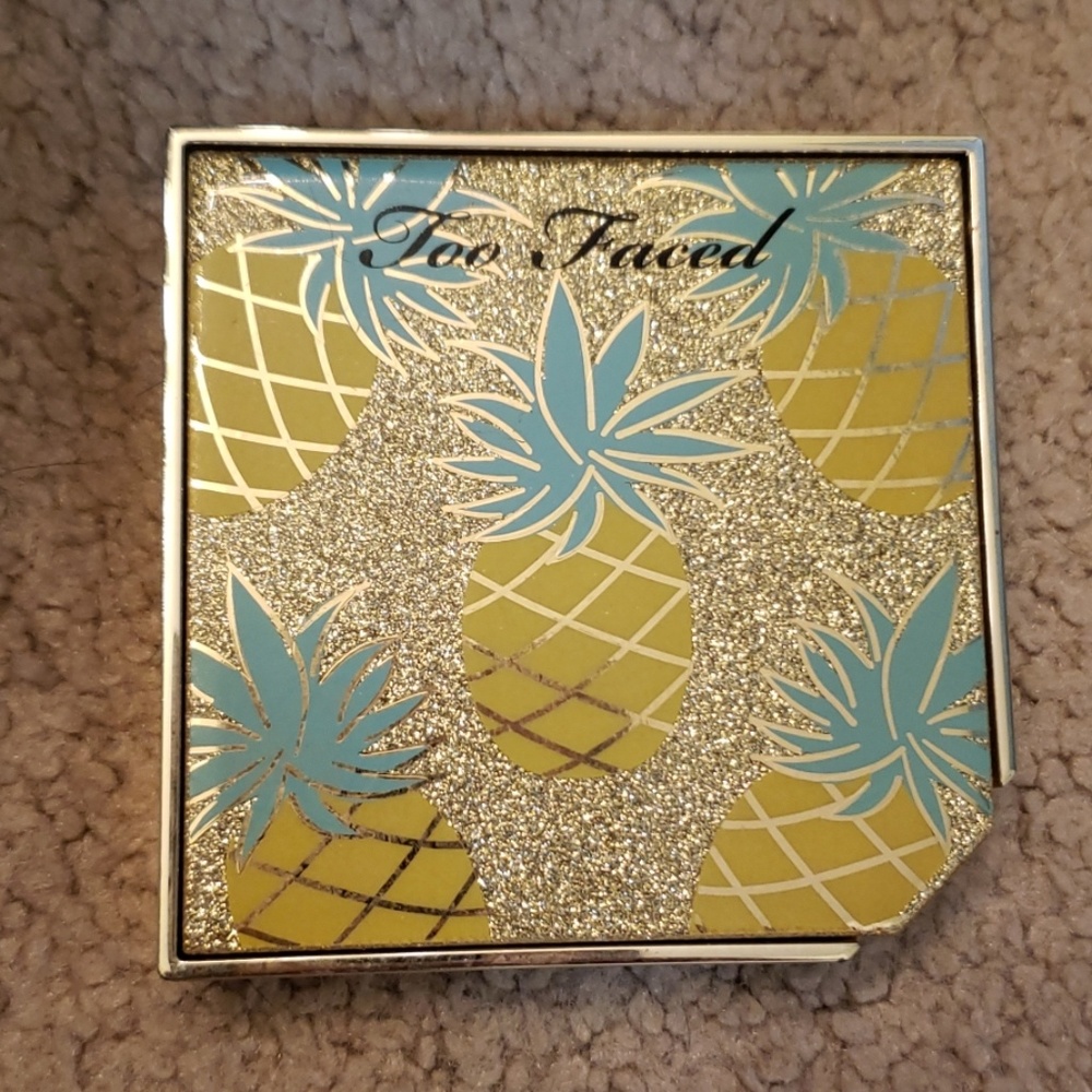 Two faced bronzer